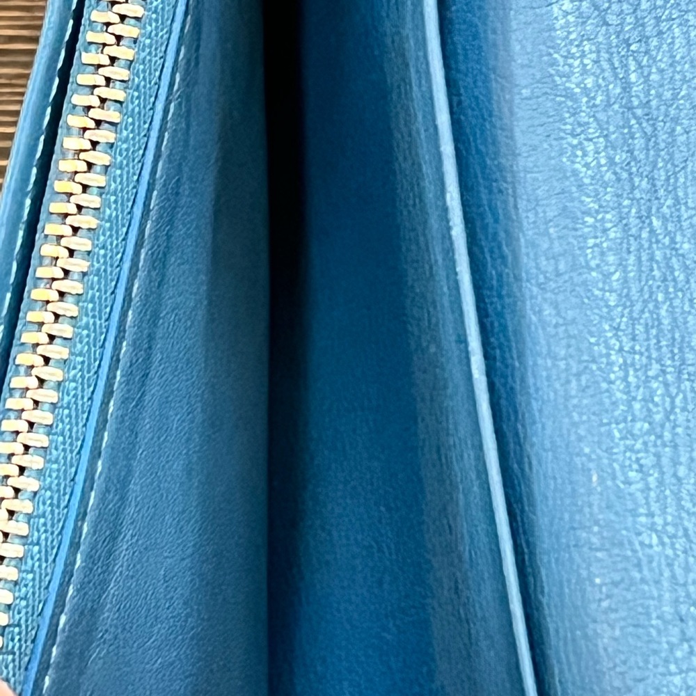 EUC  Louis Vuitton Brazza Wallet w/ COA - Picture 11 of 14